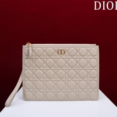 Christian Dior Clutch Bags